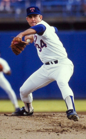 Lynn Nolan Ryan inducted in 1999 Lynn Nolan Ryan
