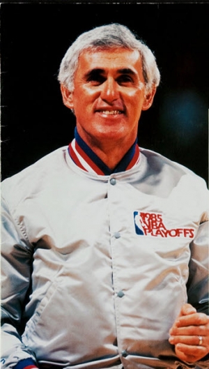 Earl Strom