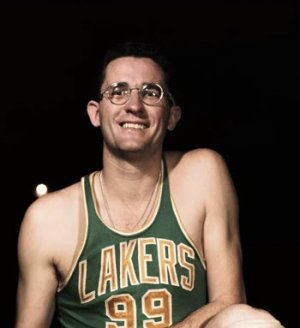 Hall of Famer - George Mikan