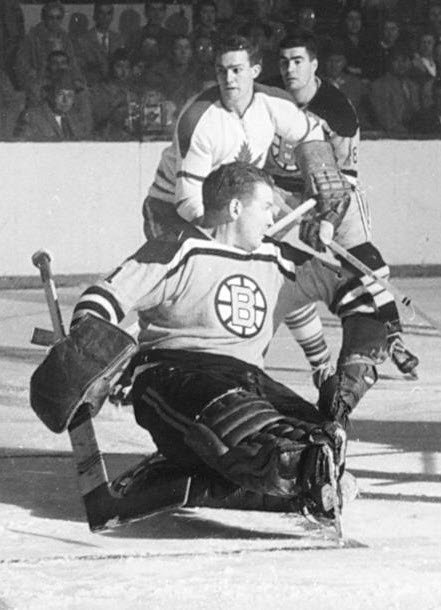 SportsHallz.com | Hall of Famer - Harry Lumley